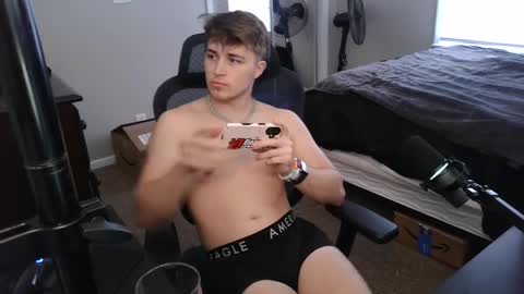 Snapshot of bubblebuttbdn chatting on 10, 10, 2025 BubblebuttBdn online show from 10, 10, 2025