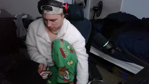 Snapshot of bubblebuttbdn chatting on 30, 11, 2025 BubblebuttBdn online show from 30, 11, 2025