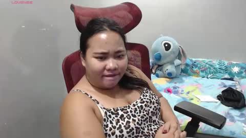 Snapshot of bubblebuttpinay chatting on 7, 1, 2026 Sunshine online show from 7, 1, 2026