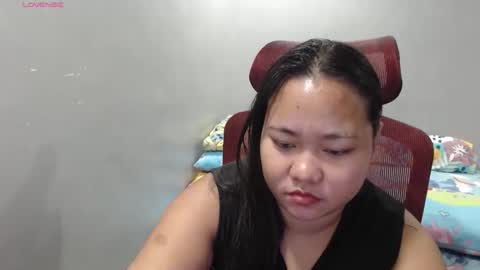 Snapshot of bubblebuttpinay chatting on 15, 1, 2026 Sunshine online show from 15, 1, 2026