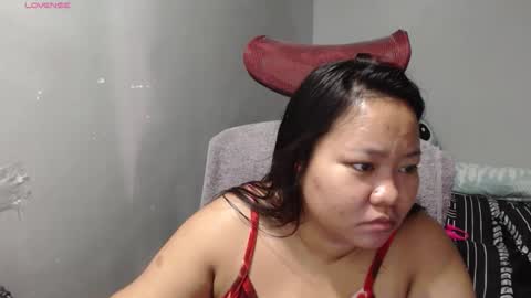 Snapshot of bubblebuttpinay chatting on 2, 2, 2026 Sunshine online show from 2, 2, 2026