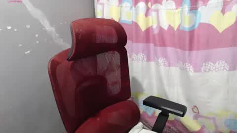 Snapshot of bubblebuttpinay chatting on 15, 5, 2026 Sunshine online show from 15, 5, 2026