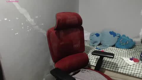 Snapshot of bubblebuttpinay chatting on 22, 6, 2026 Sunshine online show from 22, 6, 2026