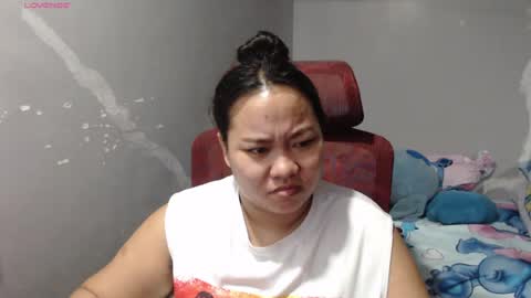 Snapshot of bubblebuttpinay chatting on 27, 6, 2026 Sunshine online show from 27, 6, 2026