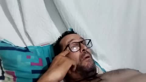 Snapshot of buchs32 chatting on 4, 11, 2025 buchs32 online show from 4, 11, 2025