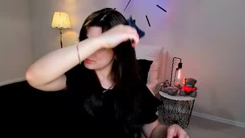 Snapshot of buckssbunny chatting on 16, 6, 2026 Ari online show from 16, 6, 2026