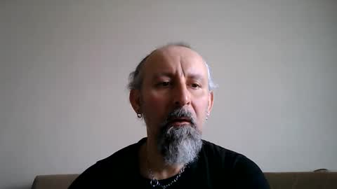 Snapshot of buckwessle chatting on 10, 4, 2026 Buck Wessle online show from 10, 4, 2026