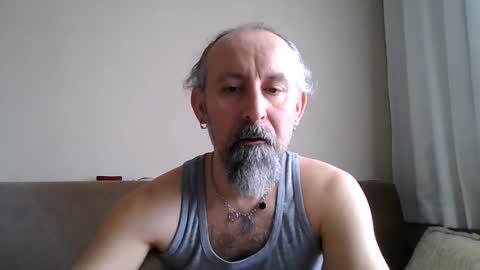 Snapshot of buckwessle chatting on 21, 4, 2026 Buck Wessle online show from 21, 4, 2026