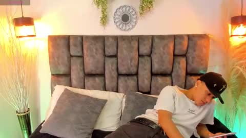 Snapshot of buda_cataleya chatting on 25, 3, 2026 buda cataleya online show from 25, 3, 2026