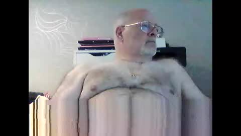 Snapshot of budapestgrandpa chatting on 8, 5, 2026 budapestgrandpa online show from 8, 5, 2026