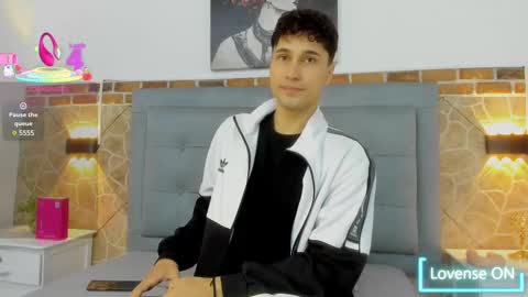 Buddy Whitte online show from 26, 2, 2025