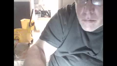 buddyluvzumore online show from 24, 1, 2025