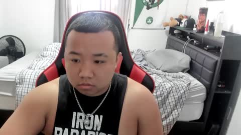 buffsexyman24 online show from 21, 2, 2025