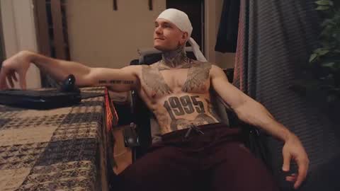 Snapshot of bulatov_x chatting on 8, 3, 2025 Dmitriy online show from 8, 3, 2025