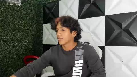 bull_cam online show from 15, 12, 2025