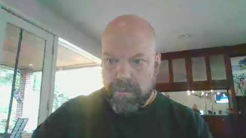 Snapshot of bulldog302w chatting on 9, 11, 2025 bulldog302w online show from 9, 11, 2025