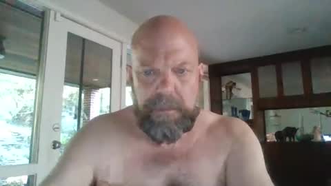 Snapshot of bulldog302w chatting on 3, 7, 2026 bulldog302w online show from 3, 7, 2026