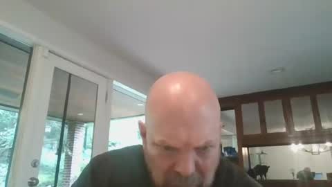 Snapshot of bulldog302w chatting on 8, 7, 2026 bulldog302w online show from 8, 7, 2026