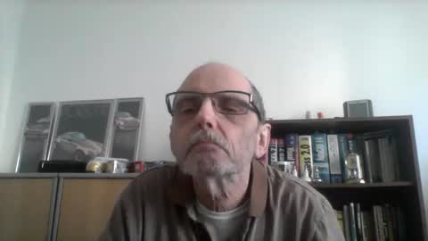 Snapshot of bumer1956 chatting on 14, 4, 2026 bumer1956 online show from 14, 4, 2026