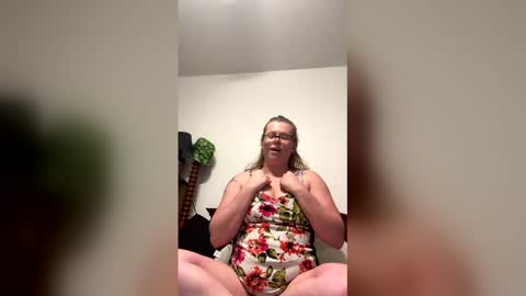 bunniejean online show from 12, 5, 2026
