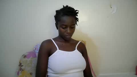 Snapshot of bunny_bliss1 chatting on 1, 4, 2026 bunny_bliss1 online show from 1, 4, 2026
