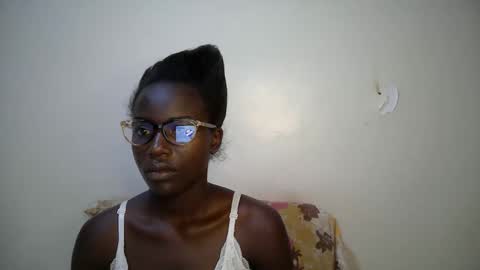 Snapshot of bunny_bliss1 chatting on 3, 4, 2026 bunny_bliss1 online show from 3, 4, 2026