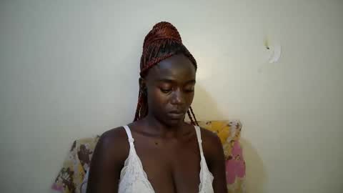 Snapshot of bunny_bliss1 chatting on 7, 4, 2026 bunny_bliss1 online show from 7, 4, 2026