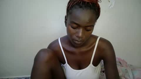 Snapshot of bunny_bliss1 chatting on 15, 4, 2026 bunny_bliss1 online show from 15, 4, 2026