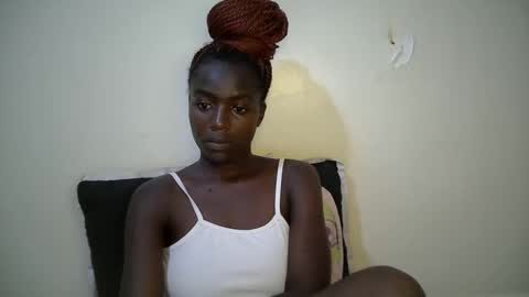 Snapshot of bunny_bliss1 chatting on 16, 4, 2026 bunny_bliss1 online show from 16, 4, 2026