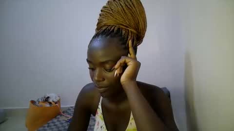 Snapshot of bunny_bliss1 chatting on 28, 4, 2026 bunny_bliss1 online show from 28, 4, 2026