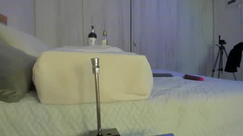 bunny_blush1 online show from 17, 4, 2026