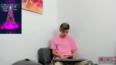 Snapshot of bunny_maxxi chatting on 24, 12, 2024 bunny online show from 24, 12, 2024