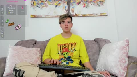 Snapshot of bunny_maxxi chatting on 28, 12, 2024 bunny online show from 28, 12, 2024