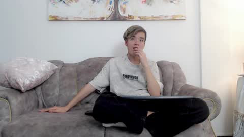 Snapshot of bunny_maxxi chatting on 17, 1, 2025 bunny online show from 17, 1, 2025