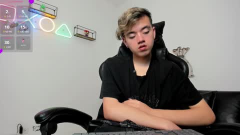 Snapshot of bunny_maxxi chatting on 10, 2, 2025 bunny online show from 10, 2, 2025