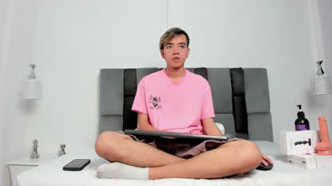 Snapshot of bunny_maxxi chatting on 26, 2, 2025 bunny online show from 26, 2, 2025