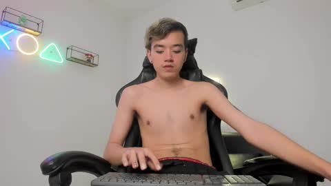 Snapshot of bunny_maxxi chatting on 9, 3, 2025 bunny online show from 9, 3, 2025