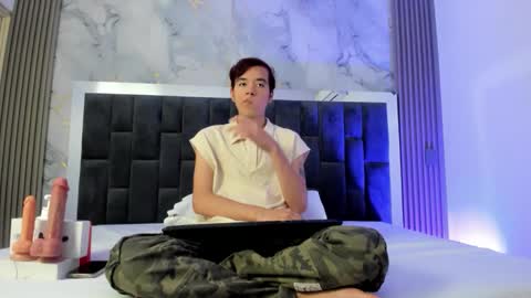 Snapshot of bunny_maxxi chatting on 25, 9, 2025 bunny online show from 25, 9, 2025