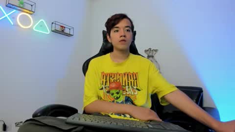 Snapshot of bunny_maxxi chatting on 30, 9, 2025 bunny online show from 30, 9, 2025