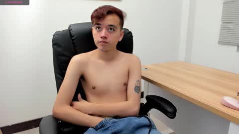 Snapshot of bunny_maxxi chatting on 9, 10, 2025 bunny online show from 9, 10, 2025