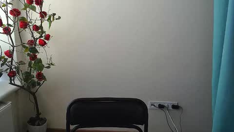 Snapshot of bunnybloom_ chatting on 29, 9, 2025 Ariel online show from 29, 9, 2025