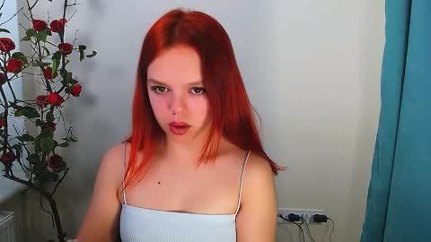 Snapshot of bunnybloom_ chatting on 8, 10, 2025 Ariel online show from 8, 10, 2025