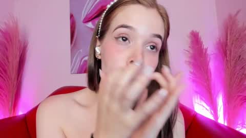 Snapshot of bunnyleahxxx chatting on 24, 1, 2025 ANASTASIA online show from 24, 1, 2025