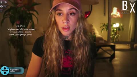 Snapshot of bunnyonyx chatting on 10, 3, 2025 Stephanie   Next stream TUESDAY   6pm  PDT online show from 10, 3, 2025
