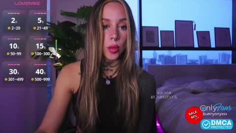 Snapshot of bunnyonyx chatting on 24, 10, 2025 Stephanie   Next stream TUESDAY   6pm  PDT online show from 24, 10, 2025
