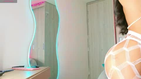 Snapshot of bunnyvalee chatting on 26, 3, 2026 Valeria online show from 26, 3, 2026