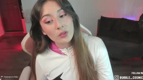 Snapshot of burbuja_cosmic chatting on 1, 5, 2026 Im Val Welcome to my room My instagram Bubble cosmic online show from 1, 5, 2026
