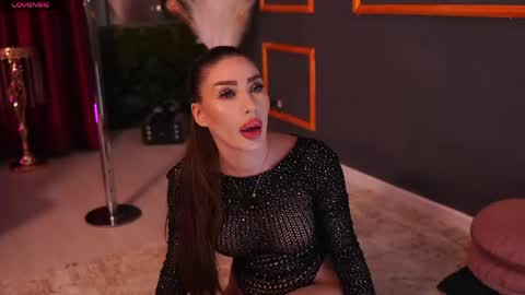 Snapshot of burgundymuse chatting on 18, 4, 2026 Emma online show from 18, 4, 2026