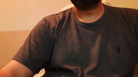 Hairy Arabian online show from 2, 1, 2025