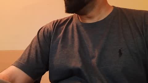 Hairy Arabian online show from 3, 1, 2025